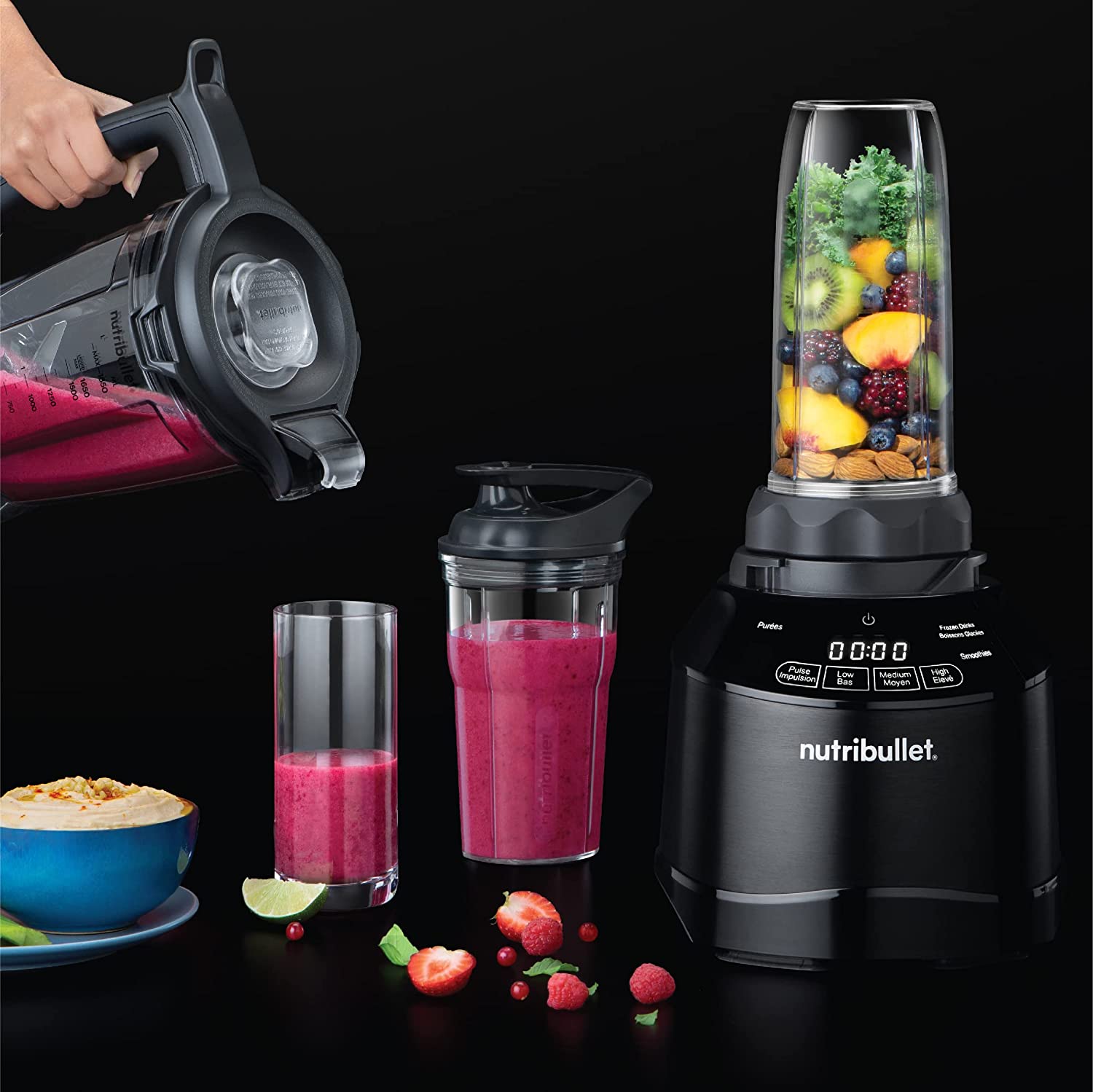 NutriBullet Smart Touch Blender Combo 1500 Blender / Mixer / Smoothie Maker